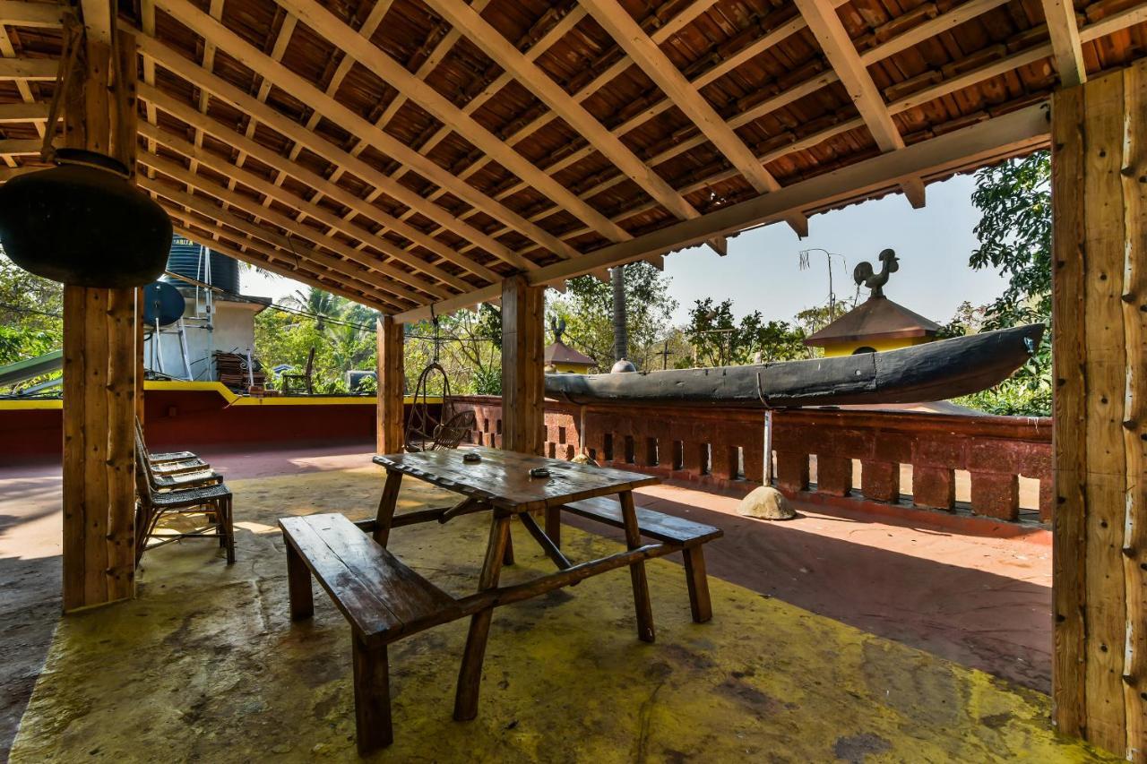 Oyo 2440 Palm Grove Hotel Vagator Exterior photo